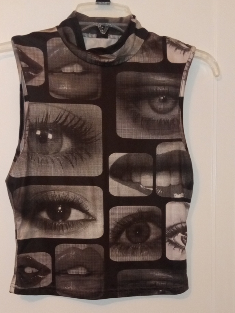 women med drifit sleeveless top graphic design